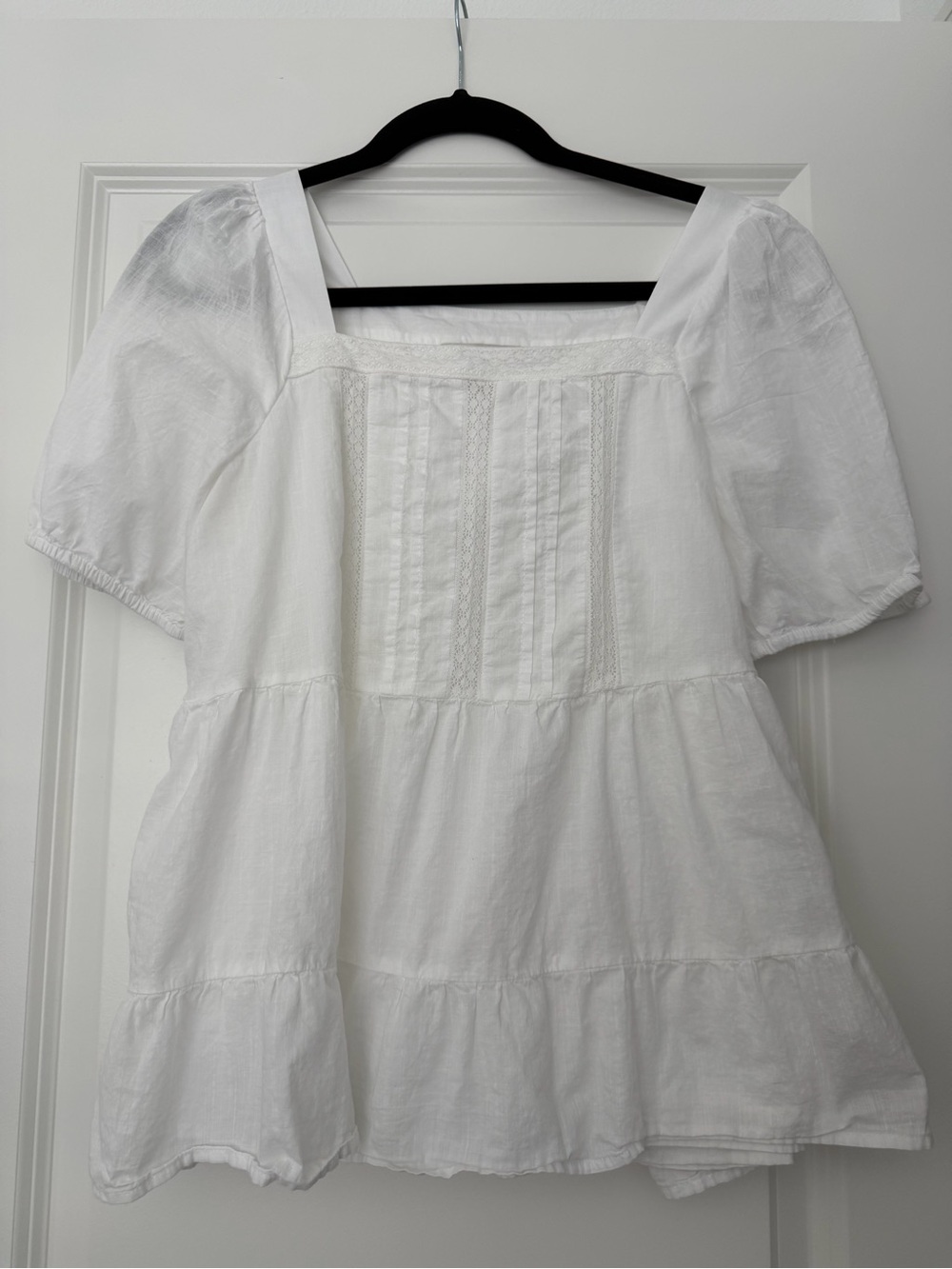 LOFT White Square-Neck Tiered Puff Sleeve Blouse